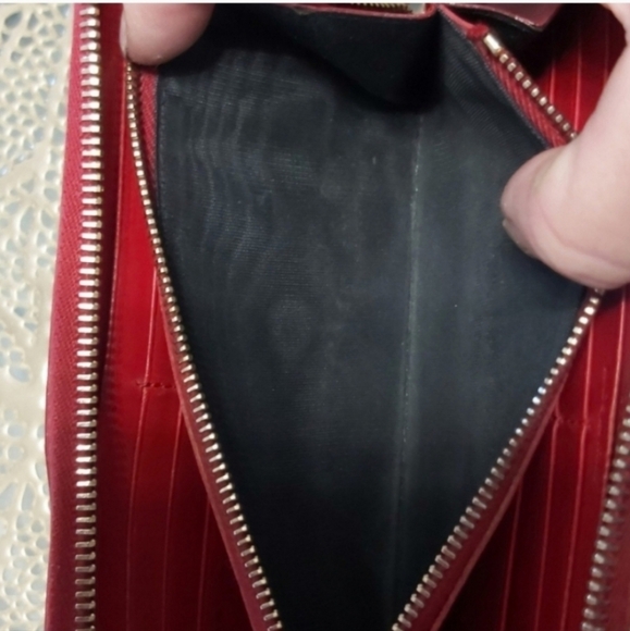 YSL Zippy WALLET - Picture 7 of 12